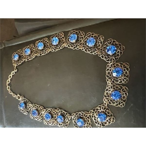 Vintage 14” womens Necklace Circa 1950