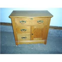 Oak commode