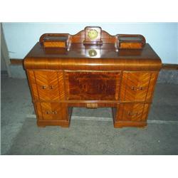 1920's Dillingham blanket chest