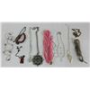 Image 1 : Necklace Assortment