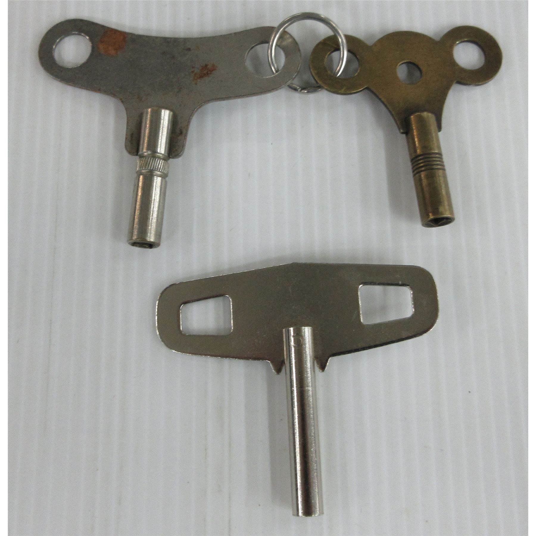 Vintage Clock Key Lot of 3