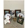 Image 1 : LOT OF CHICKEN DECORATIONS PLATES PICTURES ETC