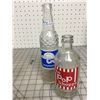 Image 6 : LOT OF VINTAGE POP BOTTLES COCA COLA 7 UP ETC