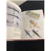 Image 6 : ANTIQUE FISHING TACKLE COLLECTORS GUIDE HARDCOVER BOOK 224 PAGES