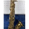 Image 10 : ANTIQUE ELKHART MARTIN SAXOPHONE WITH CASE FOR RESTORATION