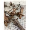 Image 5 : LOT OF OLD LEG HOLD TRAPS