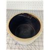 Image 4 : ANTIQUE 1/2 GALLON CROCK NO CRACKS ONE CHIP