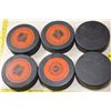 Image 2 : 6 NHL hockey pucks