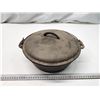 Image 1 : Cast Iron cooking pot - 10"