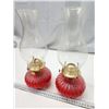 Image 5 : Pair of matching clear glass oil lamps, w/ chimney