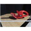 Image 1 : black and decker hedge trimmer