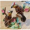 Image 3 : 3 small figurines and 1 bird on tree porcelain figurine