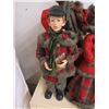 Image 3 : Christmas Caroler Family Décor - 24"  To 30"