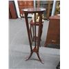 Image 1 : Brass Claw Foot Mahogany Small Pedestal