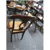 Image 3 : Oak/White Painted Vase, Oval Drop Leaf Dining Table w/5 Armchairs