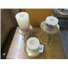 Image 1 : Graduating Candlestands - Set of 3