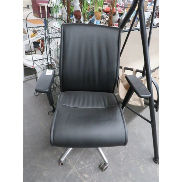 Contemporary Chrome/Black Leather Office Chair