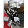 Image 2 : Golf Bags w/Clubs - 2