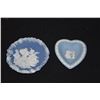 Image 2 : MIXED LOT: PLATE, WEDGWOOD DISHES, HUMMELS, LIMOGES PURSE, FENTON HOBNAIL VASE & BIRD SCULPTURE B AM