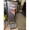 Image 1 : Hot Water Machine