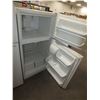 Image 2 : Frigidaire Fridge