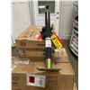 Image 1 : 5000lb Trailer Jack