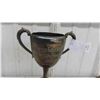 Image 2 : 1933 Wanpala Golf Trophy 8'' Tall