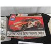 Image 2 : AMT ERTL 1:25 Scale Model NASCAR #20 Home Depot Monte Carlo