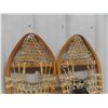 Image 2 : Set of Snowshoes 42'' x 12''
