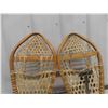 Image 6 : Set of Snowshoes 42'' x 12''