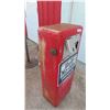 Image 2 : Bennett Model 58 Gas Pump 40'' x 50'' x 10''