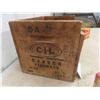 Image 3 : (5) Vintage Canuck Shotshell Boxes 10 , 12 & 16 Gauge , Wood Canuck Ammo Box 14'' x 9'' x 9.5'' 