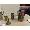 Image 2 : Oil Jugs, Squirt Cans, Funnels