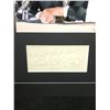 Image 2 : MARTIN LUTHER KING JR. SIGNED 16 X 20 INDEX CARD DISPLAY (PREMIER AUTHENTICS)