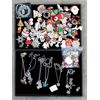 Image 1 : 2 Trays of Christmas Fashion & Costume Jewelry