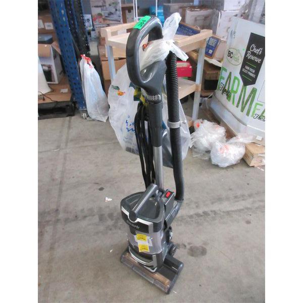 Shark Lift-Away Bagless Upright Vacuum