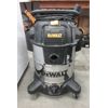 Image 1 : DeWalt Stainless Steel Wet/Dry Shop Vac