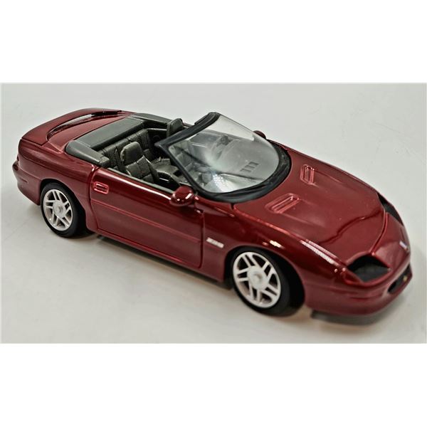 Camaro Z28 Convertible Die Cast Car 1/24 Scale
