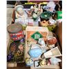 Image 2 : Miscellaneous Lot of Collectibles