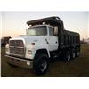 Image 1 : 1995 FORD L8000 TRI-AXLE DUMP