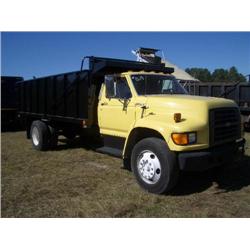 1998 FORD F SERIES 700 S/A DUMP