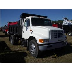 1995 INTERNATIONAL 4700 S/A DUMP