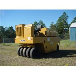 INGRAM 2800 PNEUMATIC ROLLER