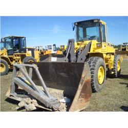 VOLVO L90C RUBBER TIRED LOADER