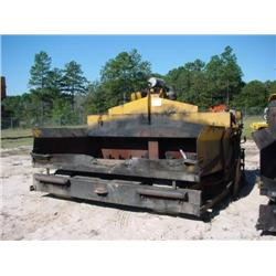 LEE-BOY 900 PAVER