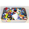 Image 1 : LARGE FLAT OF LEGO 14 x 9.5 x 2