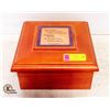 Image 1 : HALLMARK "MAYA ANGELOU" WOOD KEEPSAKE BOX