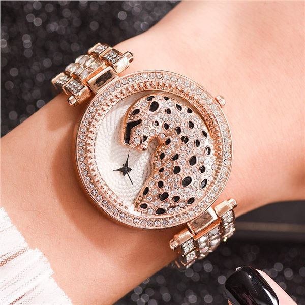 WOMEN CASUAL GOLD TONE WATCH