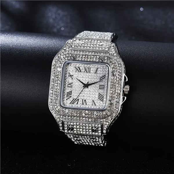 SILVER TONE WATCH 40MM