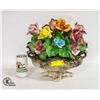 Image 1 : GENUINE CAPO DA MONTE LARGE FLORAL ARRANGEMENT